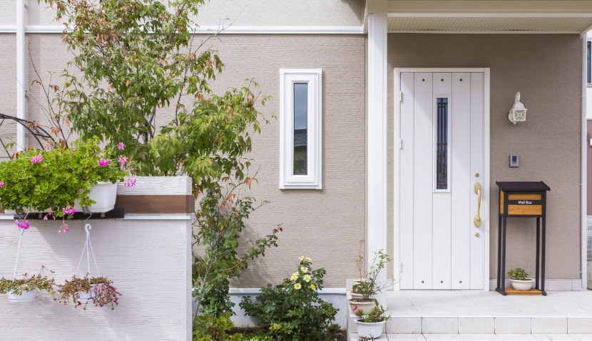 Keep Your Home Entranceway Clean, the Japanese Way.